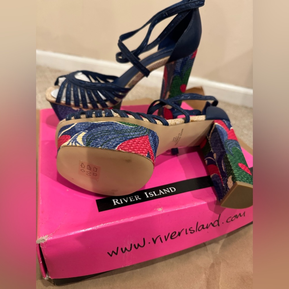 River Island Navy Strappy Platform Sandals - Picture 6 of 8